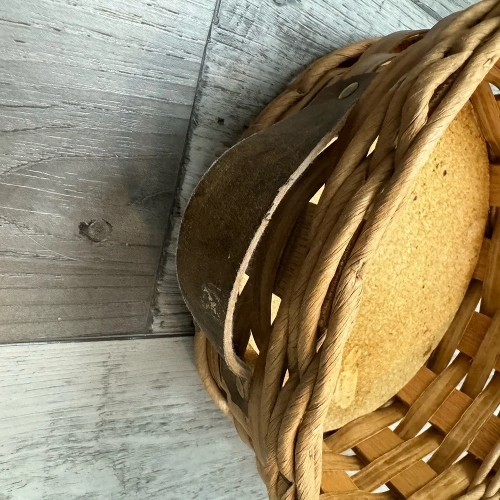 Vintage PYREX CORNING Leather Wooden Handled Basket Liner Holder weave
